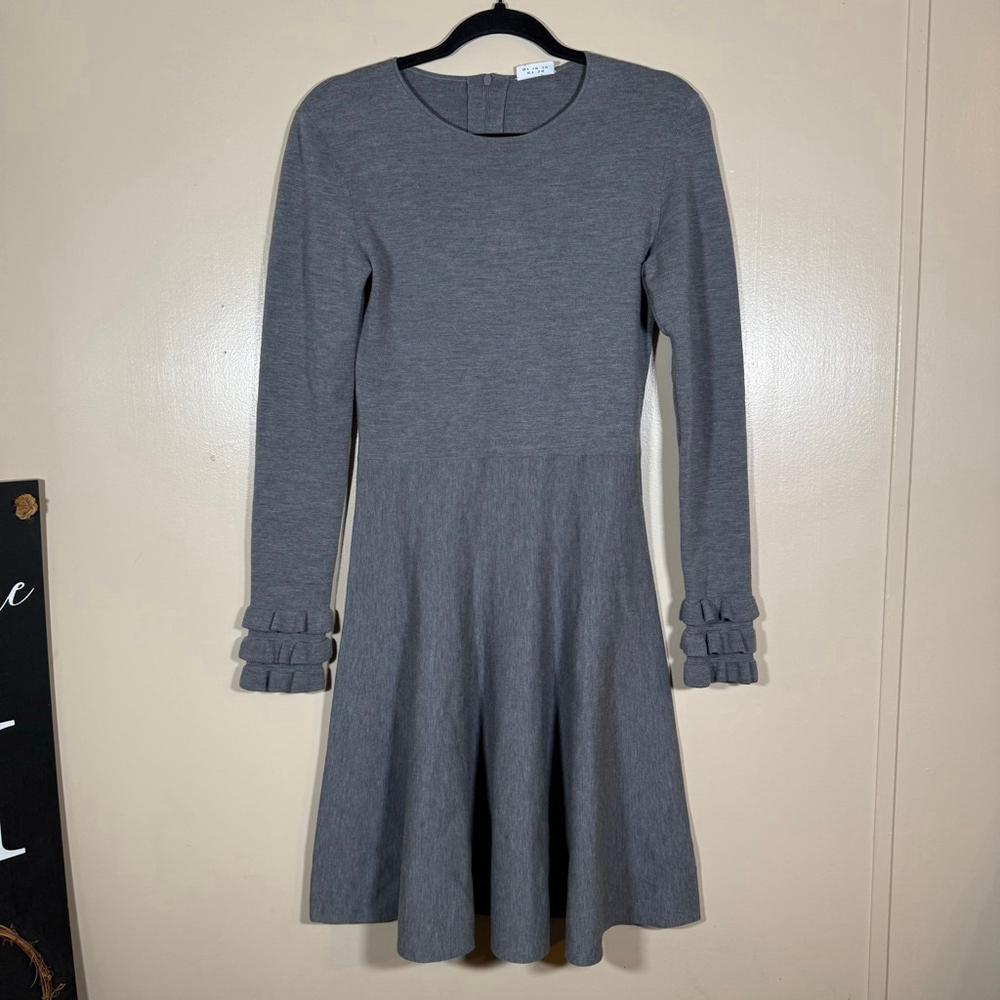 Akris Punto Gray Long Sleeve Wool Fit and Flare Dress with Ruffled Cuffs US 4